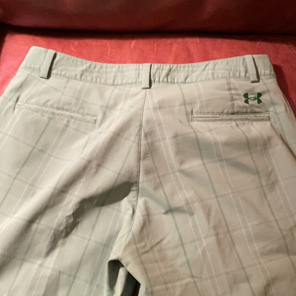 Under Armour Golf Shorts 36 Green - Picture 4 of 4